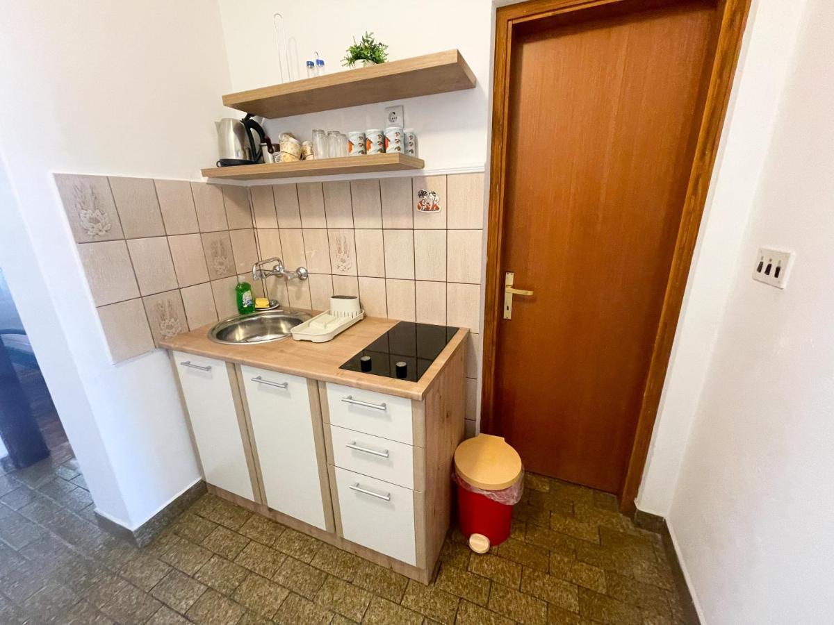 Apartmani Milan Crikvenica Kültér fotó